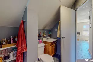 107 Fairview Ave, Bridgeport, CT 06606 - Photo 35