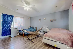 107 Fairview Ave, Bridgeport, CT 06606 - Photo 29