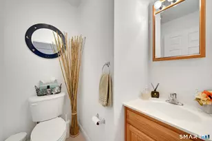 20 Hanover St, Stamford, CT 06902 - Photo 21