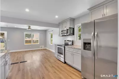 109 Porterbrook Avenue, East Hartford, CT 06118 - Photo 5