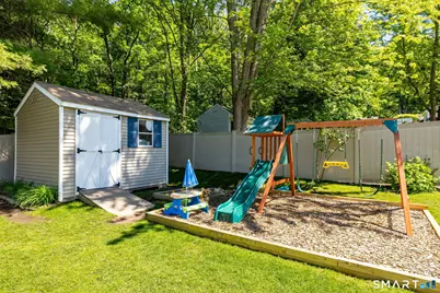 85 Pleasant View Avenue, Bristol, CT 06010 - Photo 33