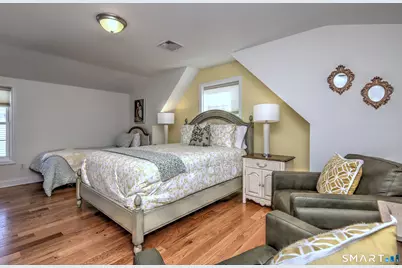 32 Grant Street, Milford, CT 06460 - Photo 35