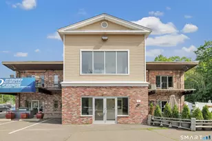 37 Huntington Plaza St, Shelton, CT 06484 - Photo 1