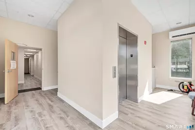 37 Huntington Plaza Street, Shelton, CT 06484 - Photo 7