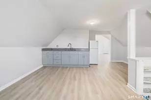 714 B Madison Ave, Bridgeport, CT 06606 - Photo 13