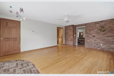 104 Newport Avenue, West Hartford, CT 06107 - Photo 23