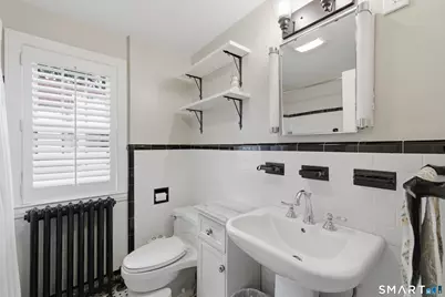 104 Newport Avenue, West Hartford, CT 06107 - Photo 29