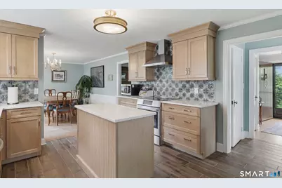 104 Newport Avenue, West Hartford, CT 06107 - Photo 13