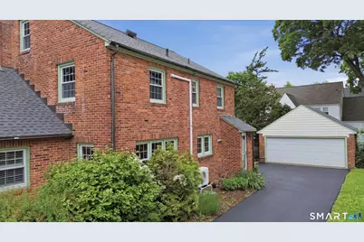 104 Newport Avenue, West Hartford, CT 06107 - Photo 5