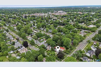 104 Newport Avenue, West Hartford, CT 06107 - Photo 35