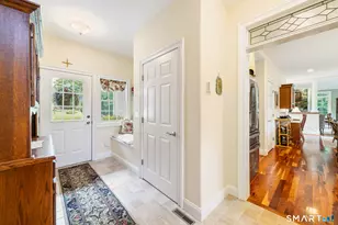 117 Chippenwood Ln, Bristol, CT 06010 - Photo 15