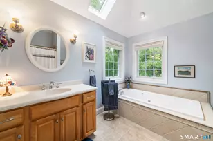 117 Chippenwood Ln, Bristol, CT 06010 - Photo 19