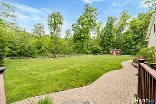 117 Chippenwood Ln, Bristol, CT 06010 - Photo 31