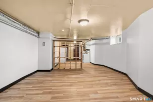 165 Smith St, New Britain, CT 06053 - Photo 37