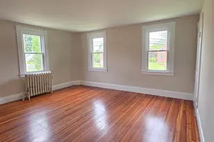 86 Main St, East Windsor, CT 06088 - Photo 9