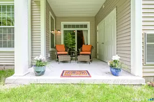 1011 Brookside Ct, Newtown, CT 06470 - Photo 5