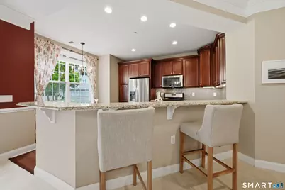 1011 Brookside Court #1011, Newtown, CT 06470 - Photo 11