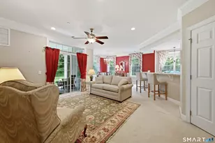1011 Brookside Ct, Newtown, CT 06470 - Photo 7