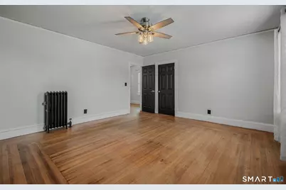 891 Bank Street, New London, CT 06320 - Photo 13