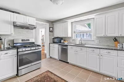 331 Mount Pleasant Avenue, Stratford, CT 06614 - Photo 7