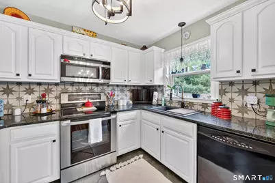 103 Lake Vista Drive #103, East Hampton, CT 06424 - Photo 15