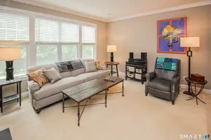 6 Lawrence Ave, Danbury, CT 06810 - Photo 5
