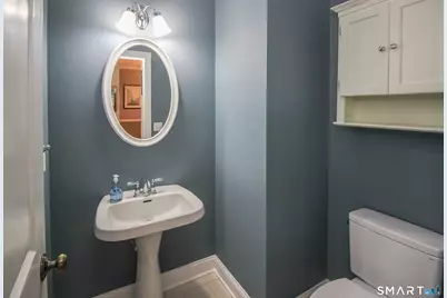 6 Lawrence Avenue #6, Danbury, CT 06810 - Photo 17