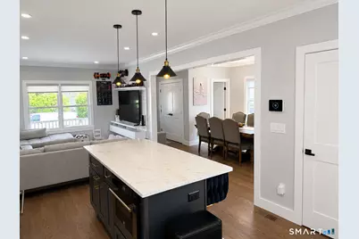 124 Harmony Street, Bridgeport, CT 06606 - Photo 7