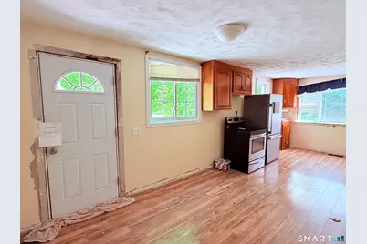 606 Route 163, Montville, CT 06370 - Photo 7