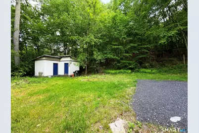 606 Route 163, Montville, CT 06370 - Photo 23