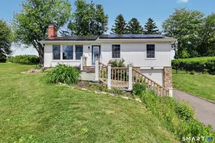 13 Fox Hollow Rd, New Fairfield, CT 06812 - Photo 1