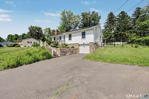 13 Fox Hollow Rd, New Fairfield, CT 06812 - Photo 3