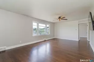 69 Spring Garden Ave, Waterbury, CT 06708 - Photo 17