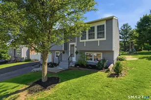 86 Hitchcock Dr, Meriden, CT 06450 - Photo 5