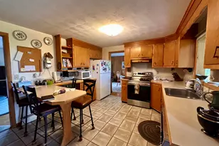 13 Broken Arrow Rd, Hamden, CT 06518 - Photo 7