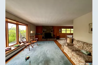 13 Broken Arrow Road, Hamden, CT 06518 - Photo 5