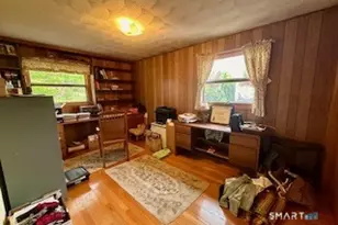 13 Broken Arrow Rd, Hamden, CT 06518 - Photo 11