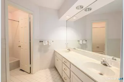 177 South Avenue #5, New Canaan, CT 06840 - Photo 17