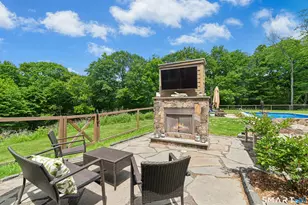 198 Little Fox Ln, Southbury, CT 06488 - Photo 29