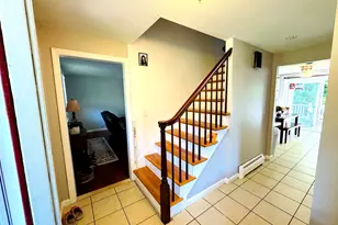 31 Juniper Ln, South Windsor, CT 06074 - Photo 5