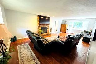 31 Juniper Ln, South Windsor, CT 06074 - Photo 7