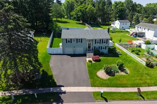 18 Long Hill Dr, Glastonbury, CT 06033 - Photo 3