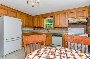 116 Morris Hubbard Rd, Haddam, CT 06441 - Photo 11