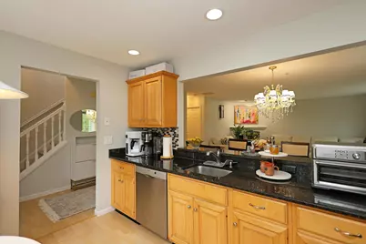 633 Danbury Road #22, Ridgefield, CT 06877 - Photo 9