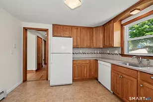 1 Nolan St, Norwalk, CT 06850 - Photo 11