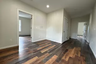 59 East St, Hartford, CT 06120 - Photo 13
