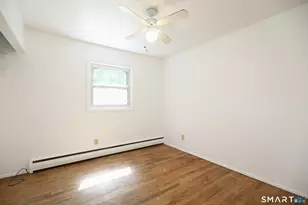 64 Rogers Ln, Enfield, CT 06082 - Photo 7