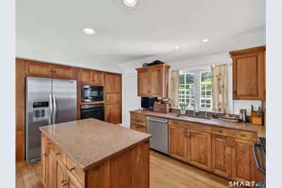 47 East Kings Highway, Chester, CT 06412 - Photo 17