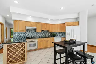 141 Canoe Brook Rd, Trumbull, CT 06611 - Photo 15