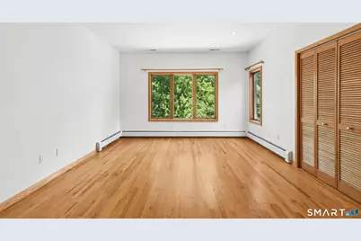 141 Canoe Brook Road, Trumbull, CT 06611 - Photo 23
